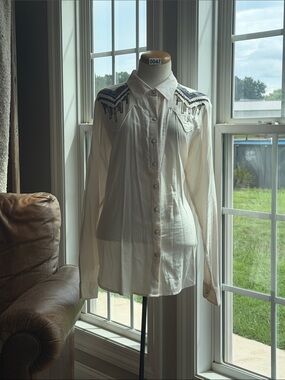 Ariat Ivory Western Pearl Snap Shirt with Navy Embroidery